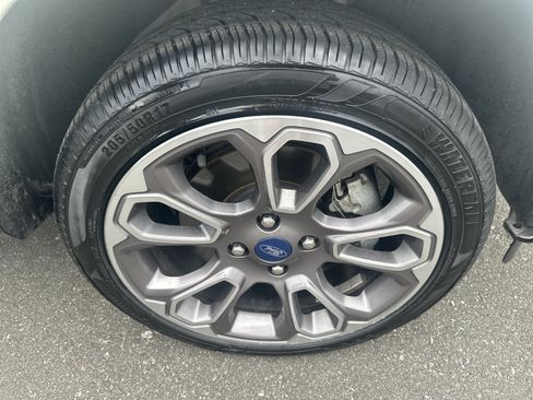 Used 2020 Ford EcoSport Titanium AWD/4WD image 30