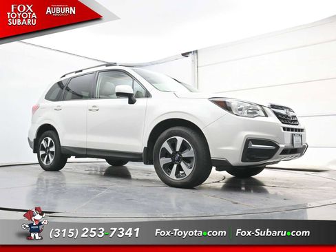 Used 2017 Subaru Forester 2.5i Premium w/ All-Weather Package AWD/4WD image 21