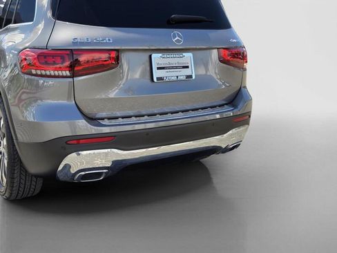 Certified 2023 Mercedes-Benz GLB 250 4MATIC image 4