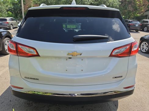 Used 2018 Chevrolet Equinox Premier FWD image 5