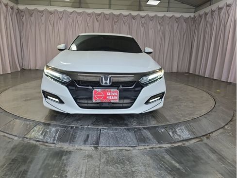 Used 2019 Honda Accord Sport image 5