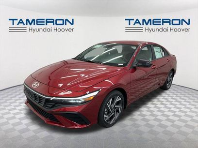 New 2025 Hyundai Elantra SEL