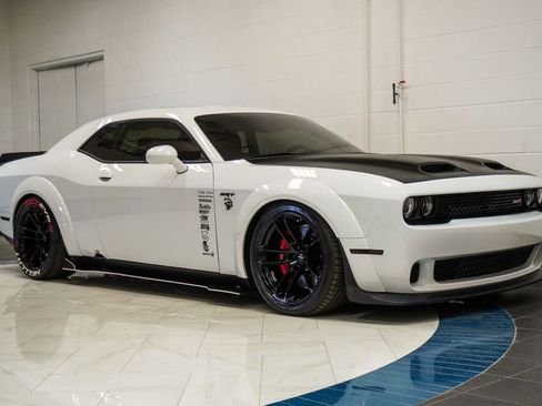 Used 2020 Dodge Challenger SRT Hellcat Redeye image 5