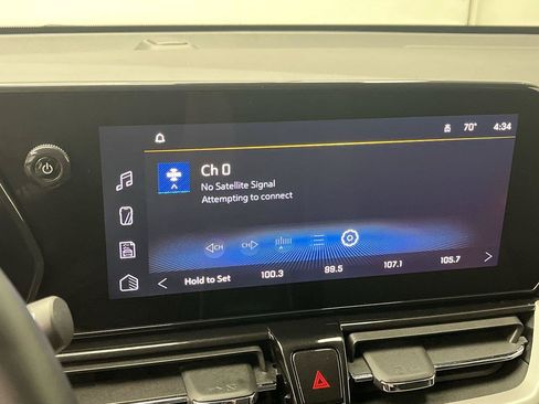 Certified 2024 Chevrolet TrailBlazer LT w/ Convenience Package AWD/4WD image 18