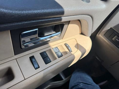 Used 2013 Ford F150 XLT w/ Luxury Equipment Group AWD/4WD image 18
