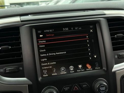 Used 2017 RAM 1500 Big Horn AWD/4WD image 18