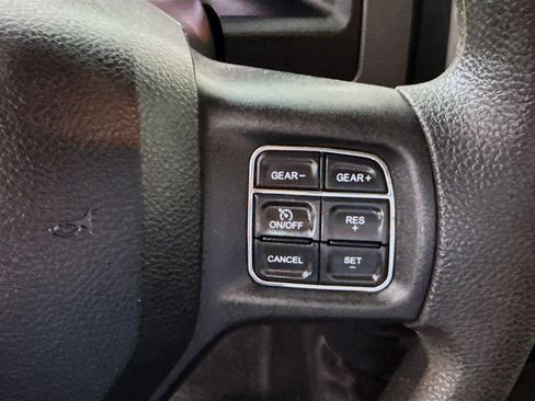 Used 2020 RAM 1500 Tradesman RWD image 15