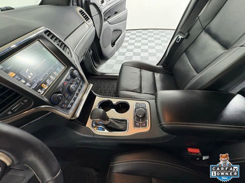 Used 2017 Jeep Grand Cherokee Limited w/ Luxury Group II AWD/4WD image 25