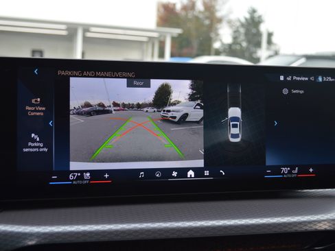 Used 2025 BMW 330i xDrive 330i xDrive w/ Convenience Package image 19