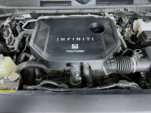 Used 2025 INFINITI QX80 Sensory AWD/4WD image 33