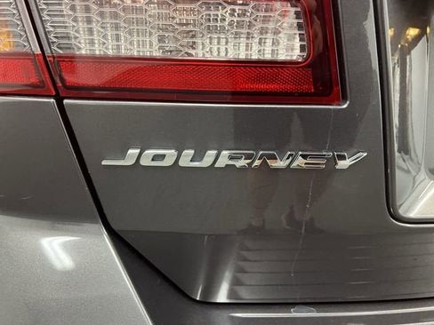 Used 2016 Dodge Journey Crossroad FWD image 33