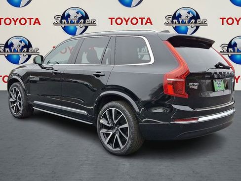 Used 2023 Volvo XC90 B5 Plus w/ Protection Package Premier image 7