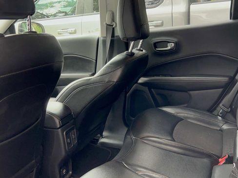 Used 2020 Jeep Compass Latitude w/ Cold Weather Group image 9