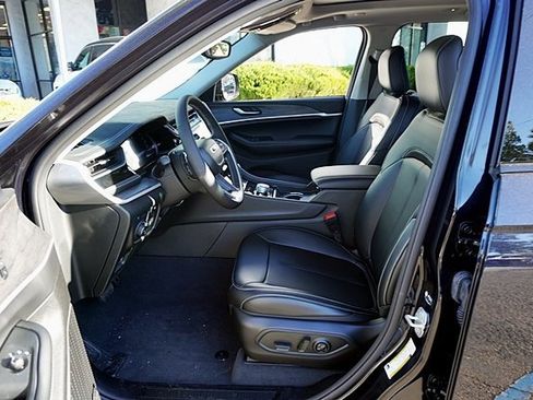 New 2023 Jeep Grand Cherokee 4WD 4xe image 18