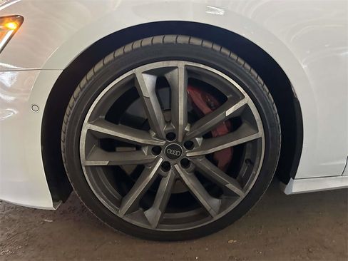 Used 2021 Audi S6 Premium Plus w/ S Sport Package image 8