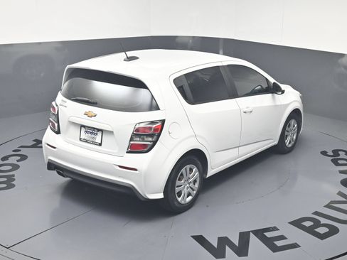 Used 2017 Chevrolet Sonic LT FWD image 34