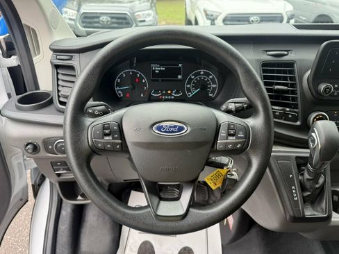 Used 2025 Ford Transit 250 Low Roof w/ Exterior Upgrade Package RWD image 5