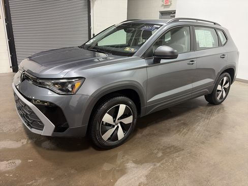 Certified 2025 Volkswagen Taos S image 6