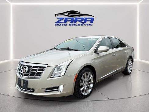 Used 2015 Cadillac XTS Luxury image 3