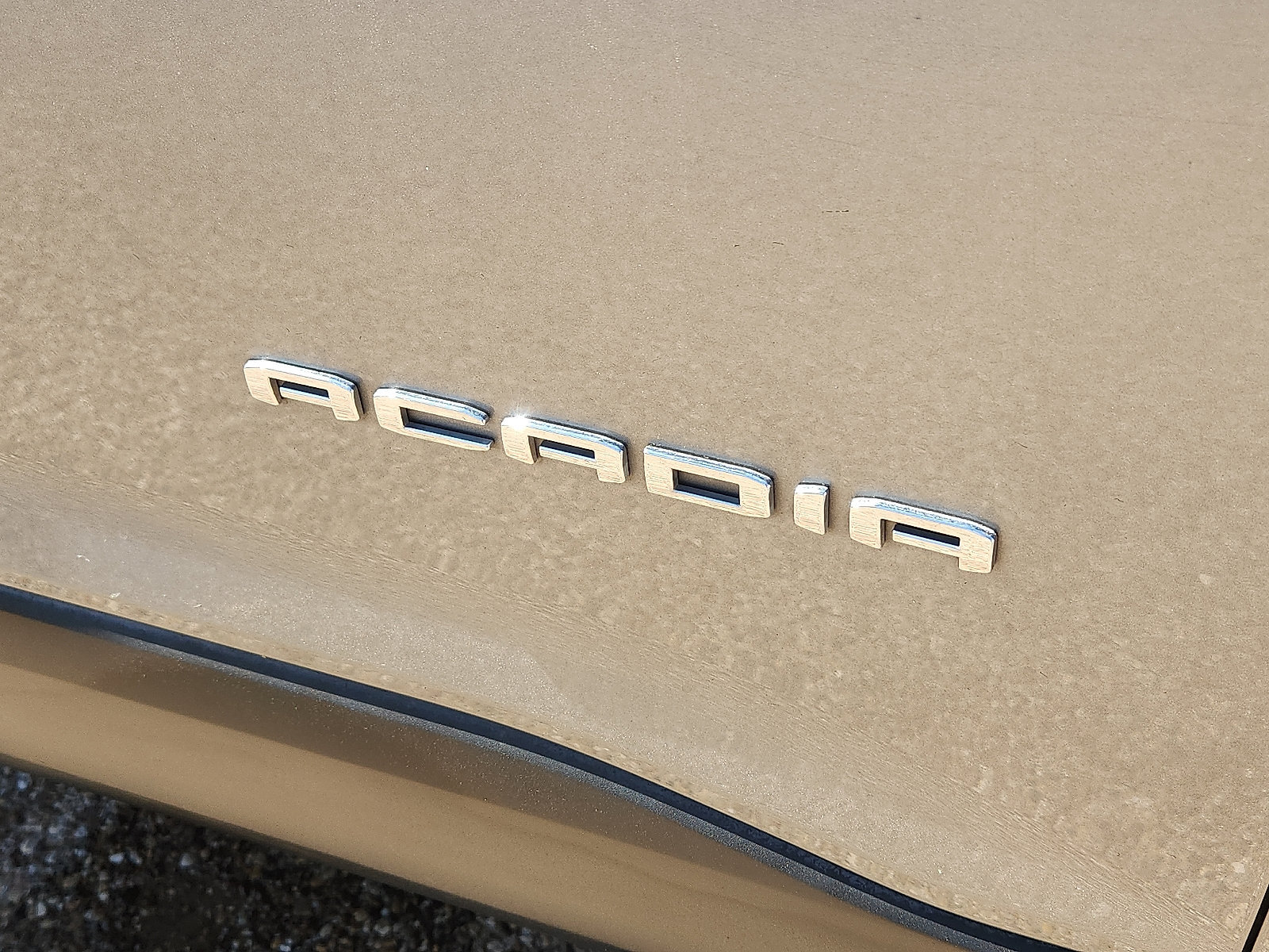 Used 2023 GMC Acadia SLT AWD/4WD image 9