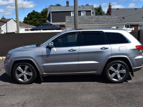 Used 2014 Jeep Grand Cherokee Overland w/ Advanced Technology Group AWD/4WD image 5