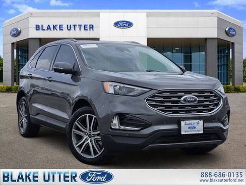 Certified 2022 Ford Edge Titanium AWD/4WD image 1