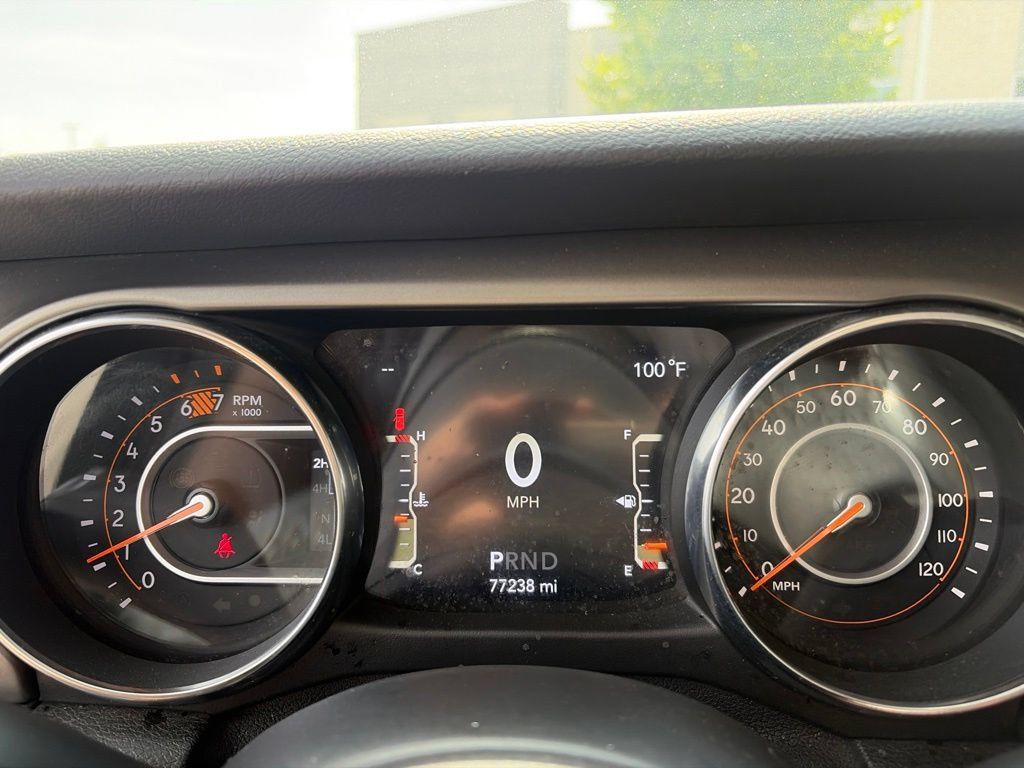 Used 2018 Jeep Wrangler Unlimited Sport S AWD/4WD image 6