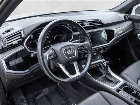 Certified 2022 Audi Q3 2.0T Premium Plus AWD/4WD image 10