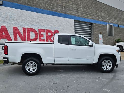 Used 2022 Chevrolet Colorado LT w/ Fleet Safety Package RWD image 8