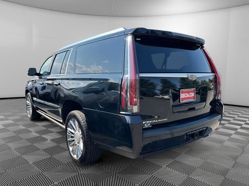 Used 2016 Cadillac Escalade ESV Platinum AWD/4WD image 6