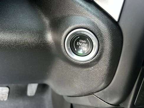 Used 2022 Chevrolet Silverado 1500 LT Trail Boss image 24