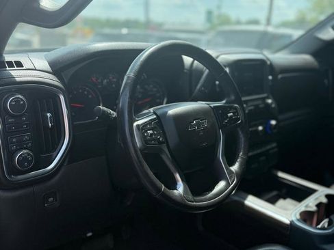 Used 2019 Chevrolet Silverado 1500 LT Trail Boss AWD/4WD image 7