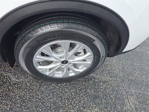 Used 2023 Ford Escape Active image 5