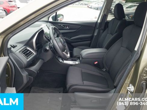 Used 2025 Subaru Ascent Premium AWD/4WD image 6