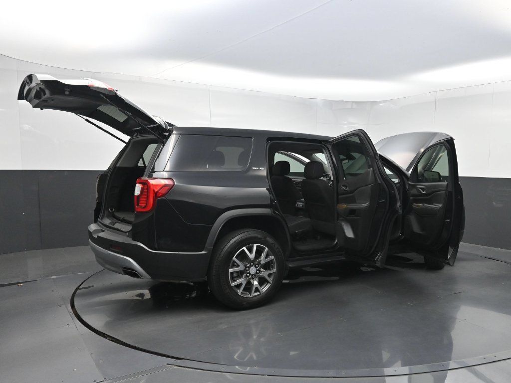 Used 2023 GMC Acadia SLE FWD image 39