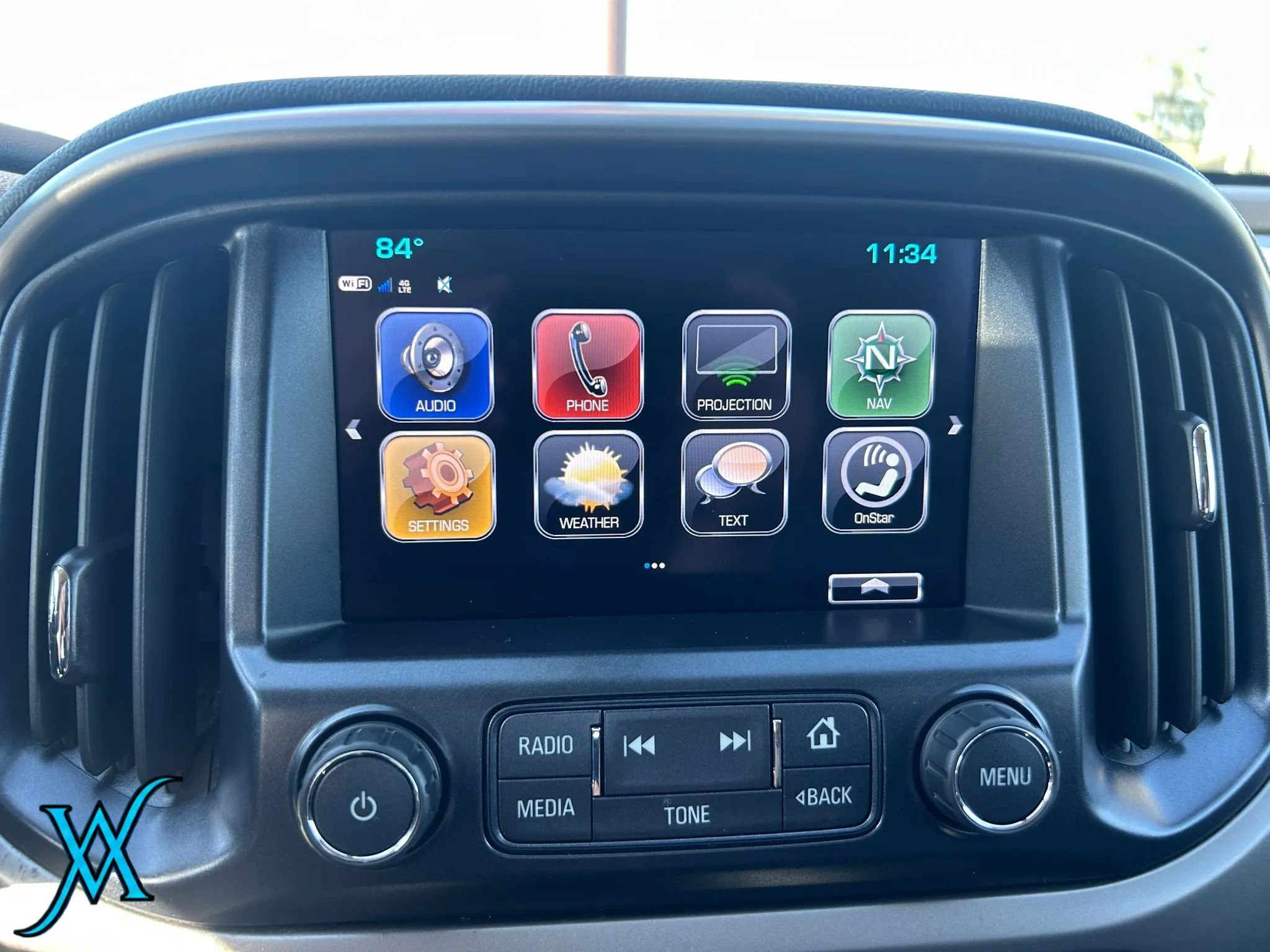 Used 2018 Chevrolet Colorado Z71 AWD/4WD image 40