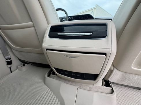 Used 2023 Cadillac Escalade Sport Platinum w/ LPO, Floor Liner Package AWD/4WD image 30