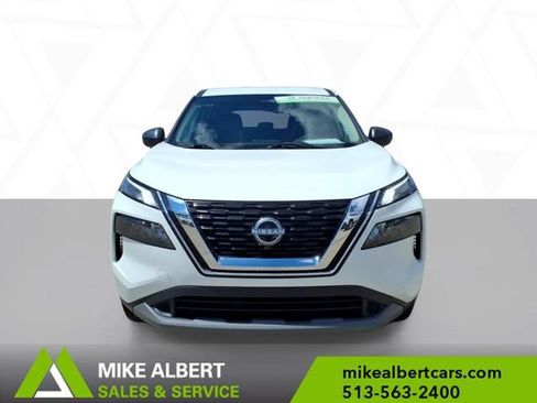 Used 2023 Nissan Rogue S AWD/4WD image 2