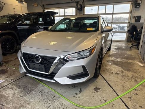 Used 2020 Nissan Sentra SV image 5