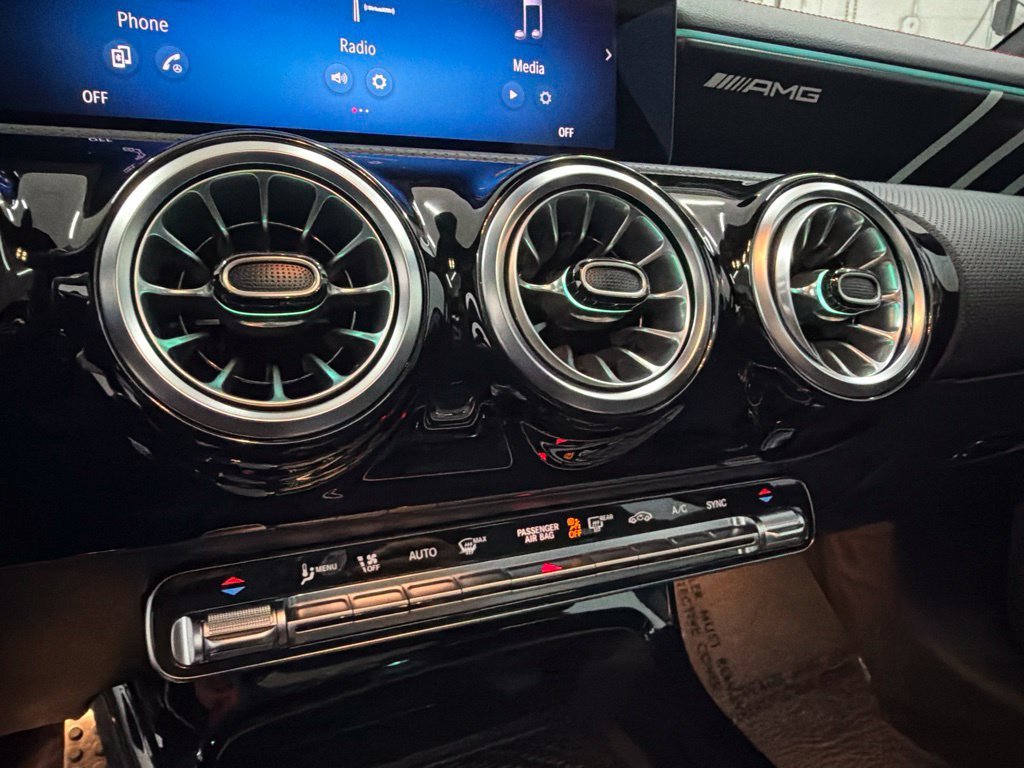 Certified 2025 Mercedes-Benz CLA 35 AMG 4MATIC image 20