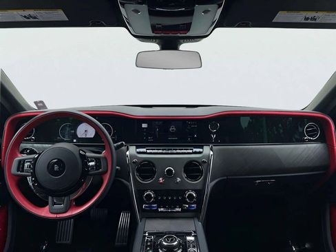 New 2026 Rolls-Royce Cullinan AWD/4WD image 4