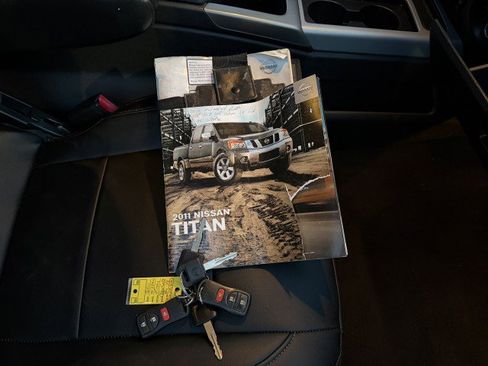 Used 2011 Nissan Titan PRO-4X w/ Pro-4x Luxury Pkg image 18