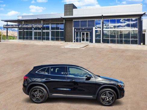 New 2026 Mercedes-Benz GLA 250 4MATIC image 2