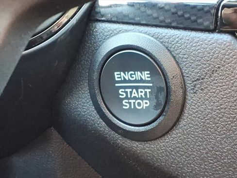 Used 2025 Ford Escape ST-Line image 27