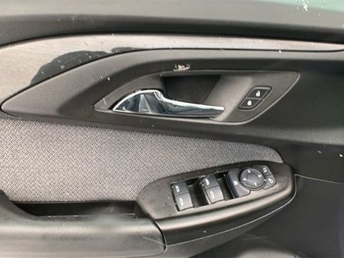 Used 2023 Chevrolet TrailBlazer LS image 10