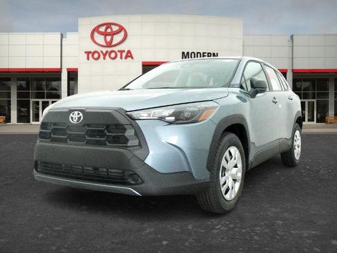 New 2026 Toyota Corolla Cross L image 8