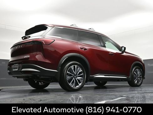 Certified 2026 INFINITI QX60 Luxe w/ Cargo Package AWD/4WD image 31