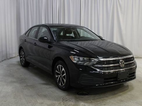 Certified 2024 Volkswagen Jetta S image 36