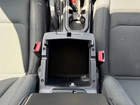 Used 2023 Jeep Wrangler Unlimited Sahara w/ Cold Weather Group AWD/4WD image 34