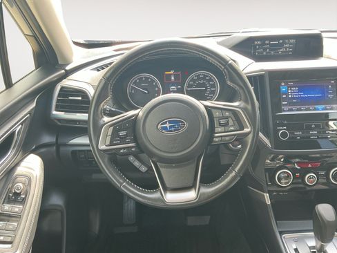 Used 2019 Subaru Forester Premium AWD/4WD image 12